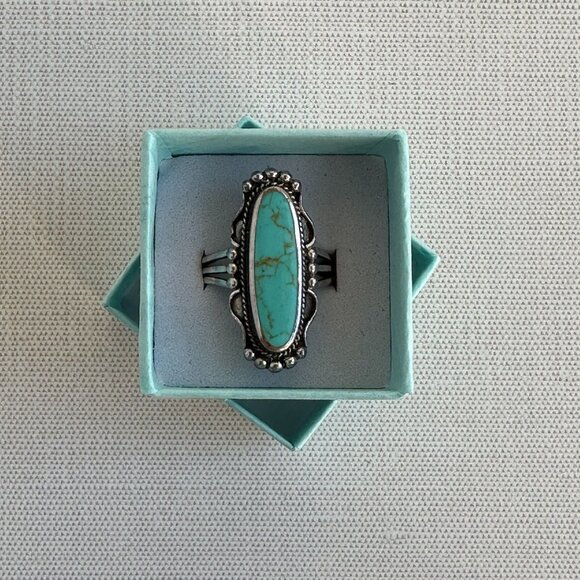 Turquoise Sterling Silver Ring Size 8 Long Oval Southwest Style - Picture 11 of 11